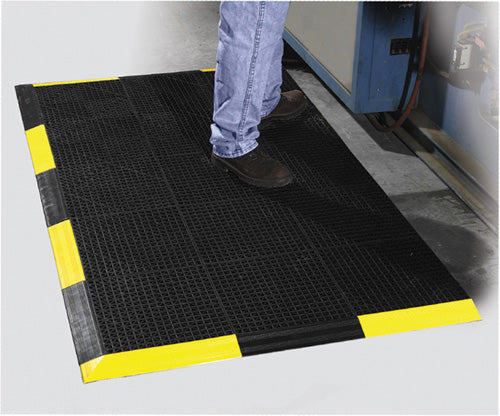 WorkSafe Industrial Work Safety Mat For Grease Work Cells