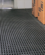 SafetyGrid Diamond Elevated Grid Matting