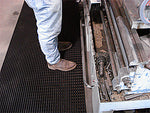 SafetyGrid Diamond Elevated Grid Matting